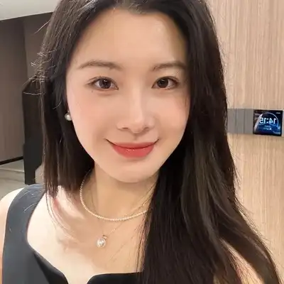 郑玲
